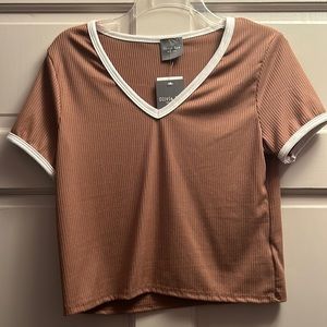 Women’s size small v-neck tee